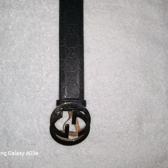 Gucci | Accessories | Gucci Logo Embossed Black Leather Belt  display picture 1